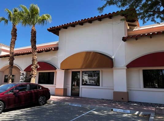47250 Washington St, La Quinta, CA à louer - Photo de l’immeuble – Image 2 sur 3