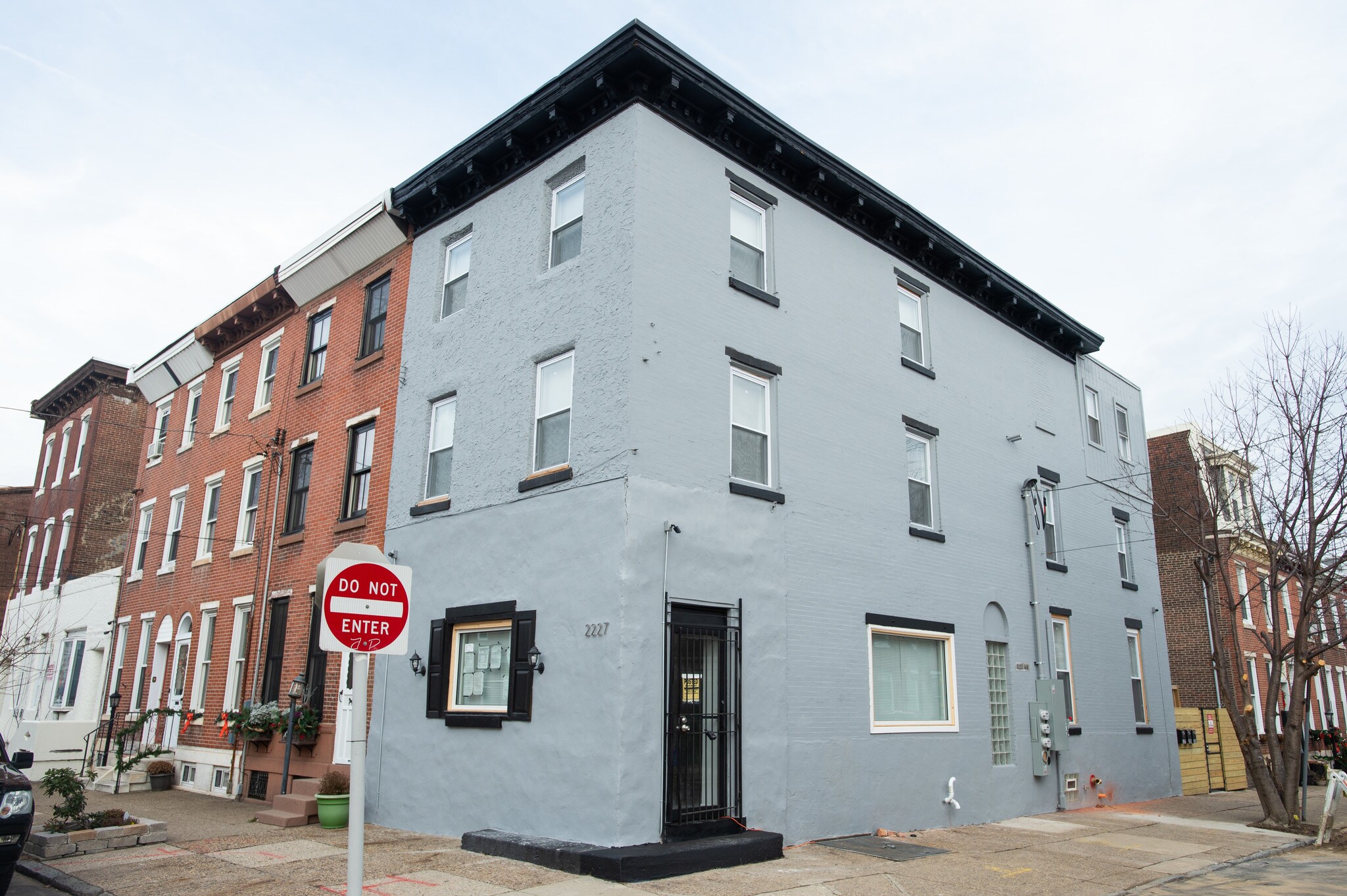 2227 E Cumberland St, Philadelphia, PA à vendre Photo de l’immeuble– Image 1 sur 41