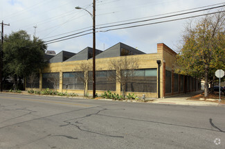 Plus de détails pour 311-321 Sixth St, San Antonio, TX - Bureau à louer