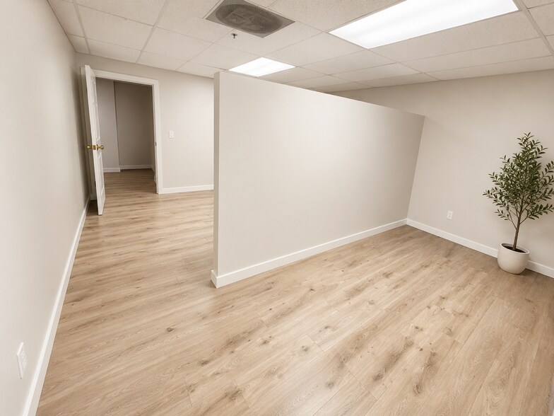 14529 Archwood St, Van Nuys, CA à louer - Photo de l’immeuble – Image 2 sur 13
