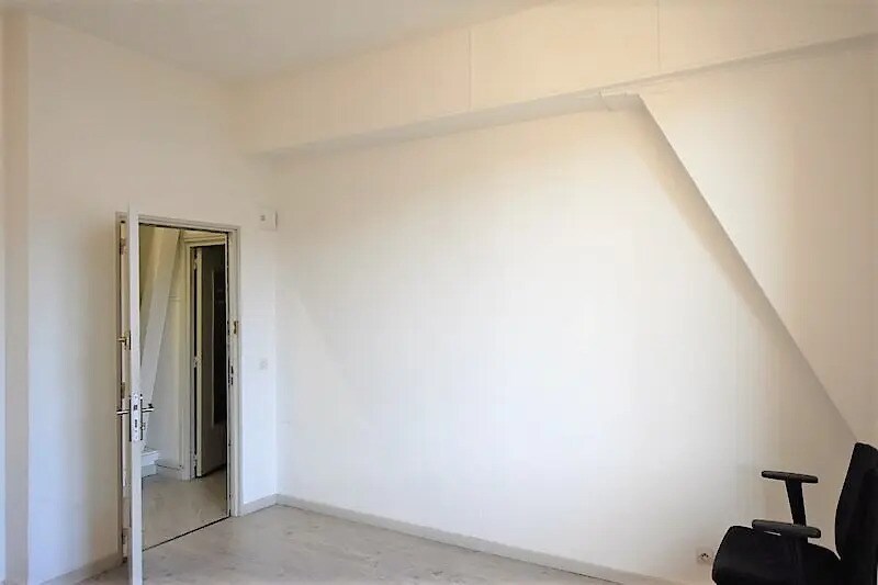 Bureau dans Paris à louer - Photo de l’immeuble – Image 2 sur 6