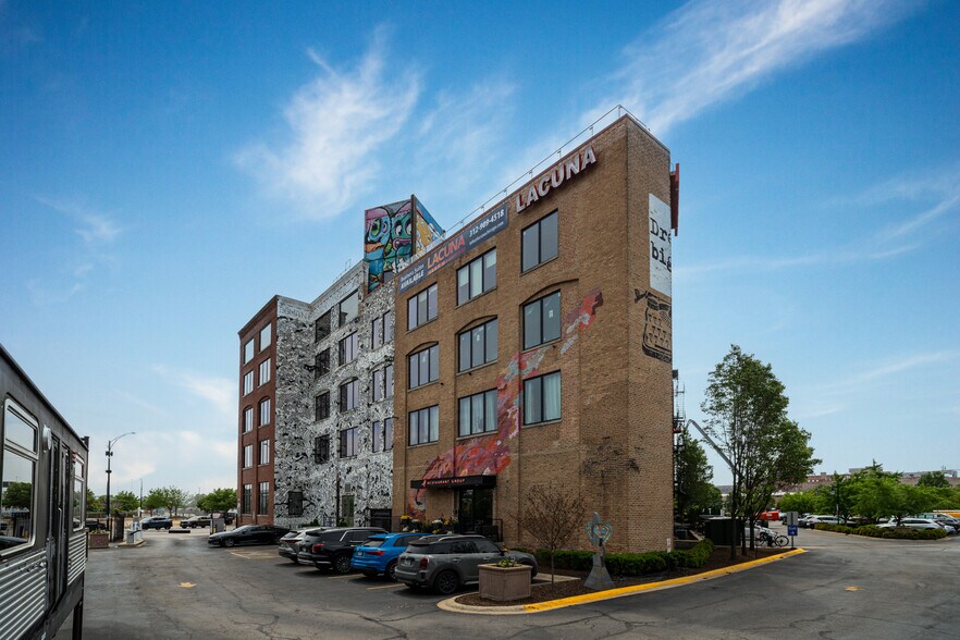 2150 S Canalport Ave, Chicago, IL à louer - Photo de l’immeuble – Image 2 sur 20