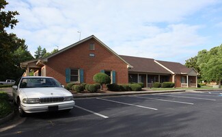 Plus de détails pour 690 Hillcrest Rd, Lilburn, GA - Bureau à louer