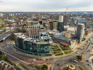 Plus de détails pour St. Cecilia St, Leeds - Local commercial à louer