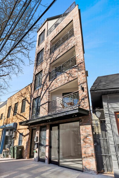 175 Richardson St, Brooklyn, NY à louer - Photo de l’immeuble – Image 1 sur 2