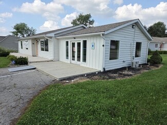 Plus de détails pour 77 Orangewick Dr N, Lewis Center, OH - Bureau/Local commercial à louer