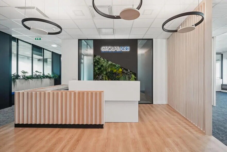 251 Boulevard Pereire, Paris à louer - Photo de l’immeuble – Image 2 sur 5