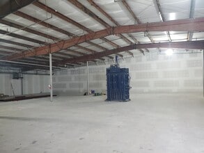 4974 E Main Street Rd, Batavia, NY à louer Photo intérieure– Image 2 sur 4