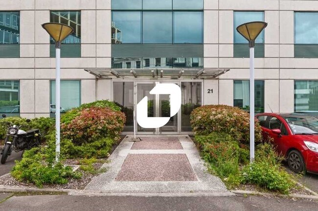 Plus de détails pour 21 Rue Des Bretons, Saint-Denis - Bureau, Industriel/Logistique à louer