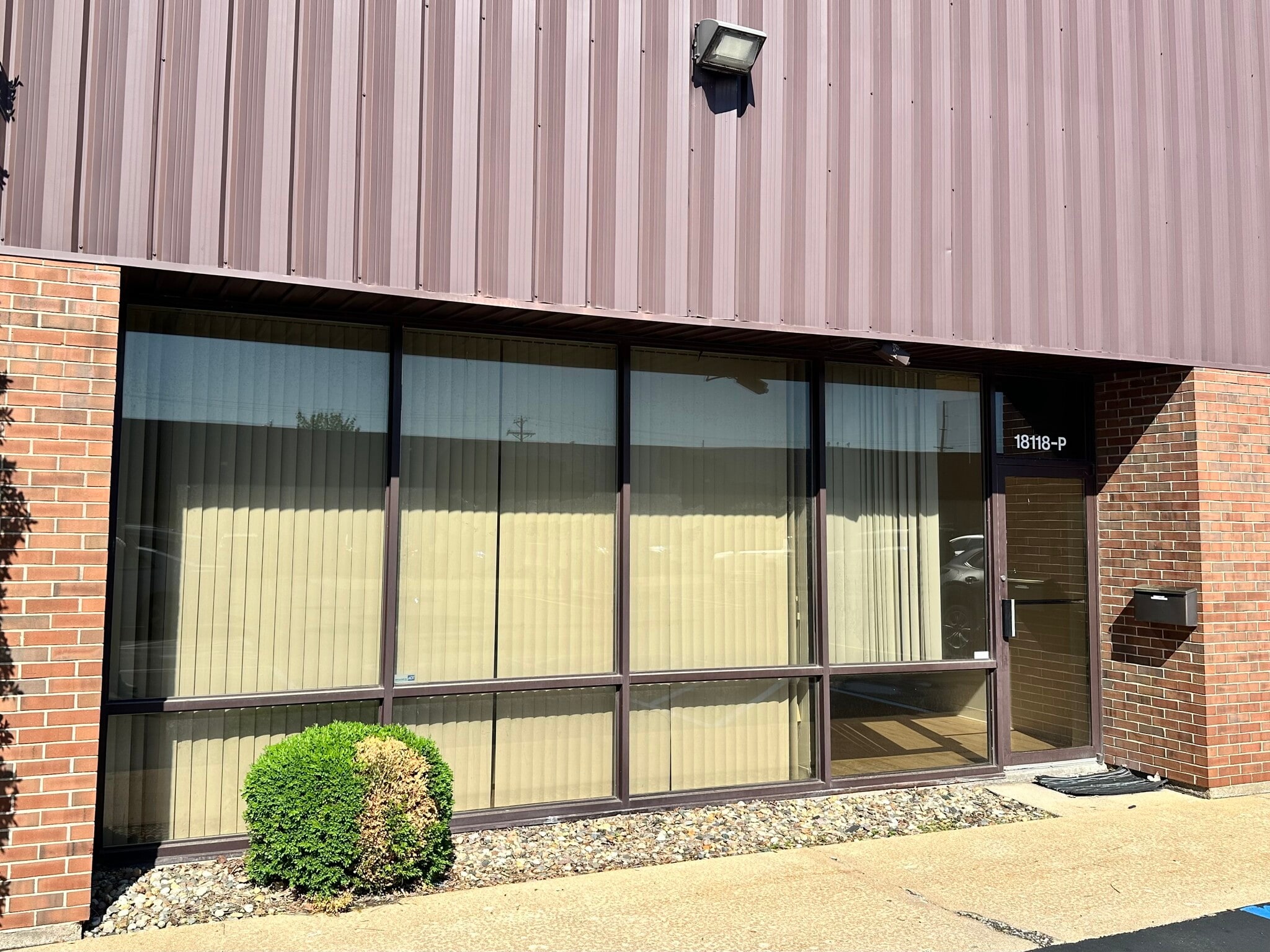 18118 Chesterfield Airport Rd, Chesterfield, MO à louer Photo intérieure– Image 1 sur 15
