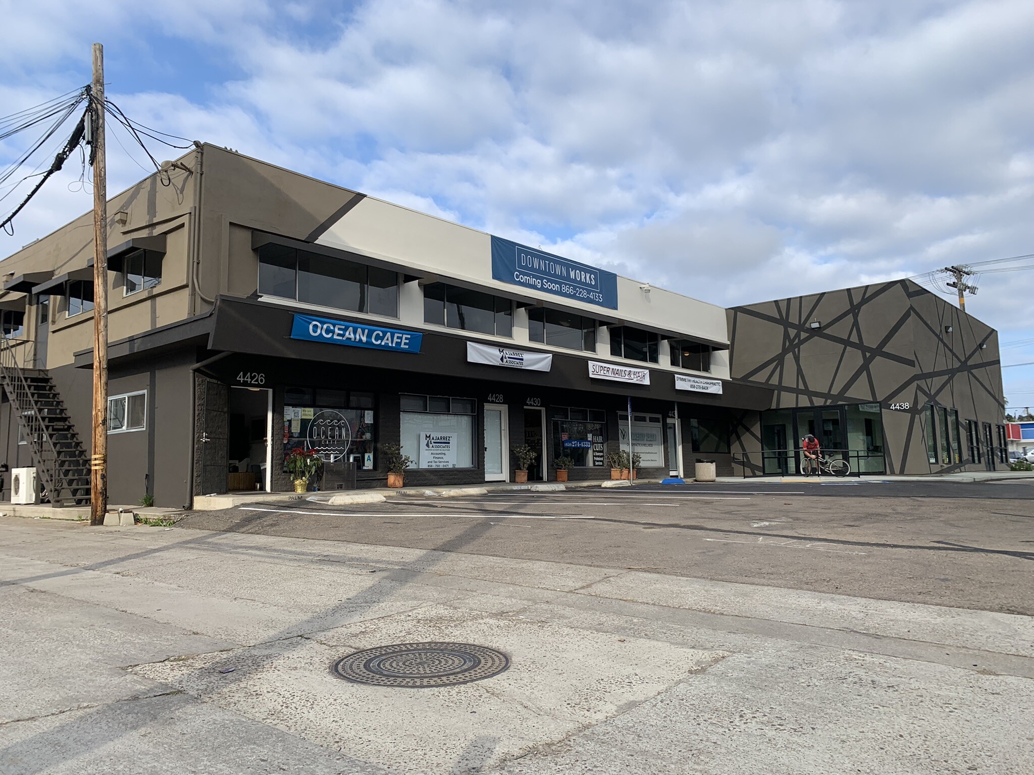 4426-4440 Ingraham St, San Diego, CA à louer Photo principale– Image 1 sur 8