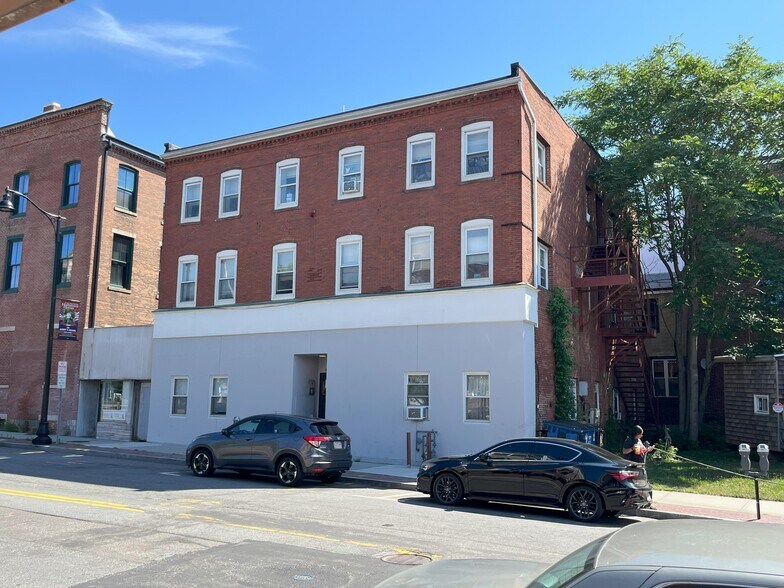 6 Weir St, Taunton, MA à vendre - Photo de l’immeuble – Image 3 sur 16