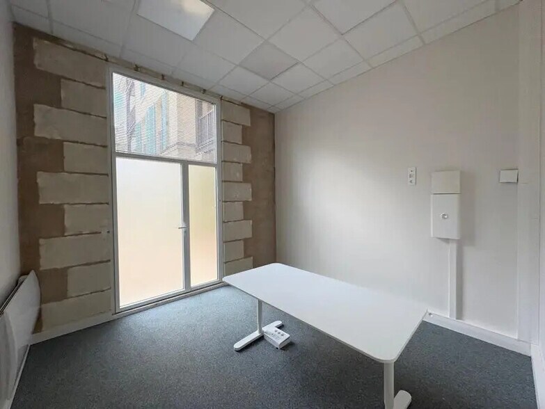Bureau dans Saint-Germain-en-Laye à louer - Photo intérieure – Image 3 sur 5