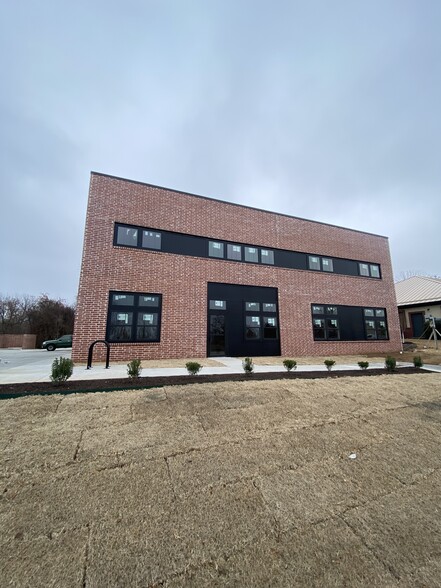 4362 Waterside Ct, Fayetteville, AR à louer - Photo de l’immeuble – Image 1 sur 11