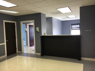 Plus de détails pour 5693 Riverdale Ave, Bronx, NY - Local commercial à louer
