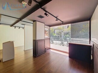 Plus de détails pour Local commercial à louer