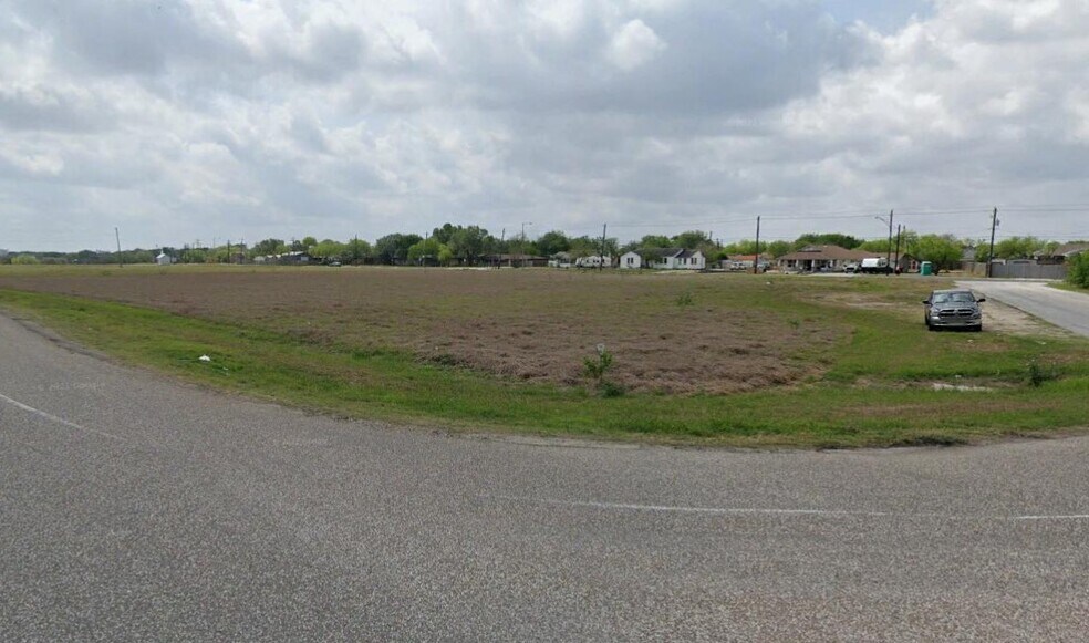 Up River Rd and Carbon Plant Rd, Corpus Christi, TX à vendre - Photo de l’immeuble – Image 2 sur 5