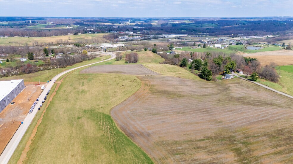 4700 East Pike, Zanesville, OH à vendre - Photo principale – Image 2 sur 16