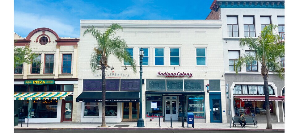 59 E Colorado Blvd, Pasadena, CA à louer - Photo principale – Image 1 sur 2