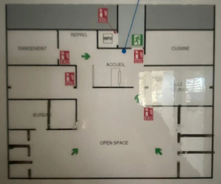 Rue Pascal Xavier Coste, Marseille à louer - Plan d’étage – Image 2 sur 5