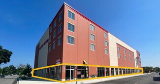 Plus de détails pour 3657 N Central Ave, Chicago, IL - Local commercial à louer