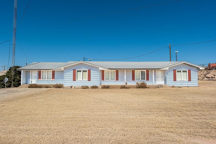 1302 Hobbs Hwy, Seminole, TX à vendre - Photo de l’immeuble – Image 2 sur 53