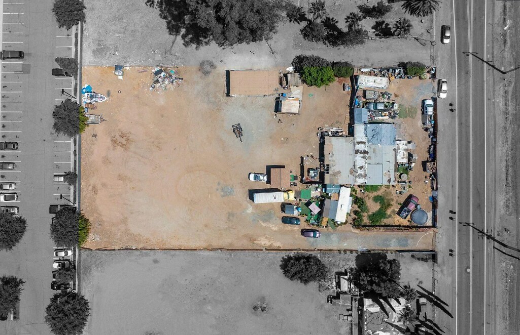 29511 3rd St, Lake Elsinore, CA à vendre Photo principale– Image 1 sur 6