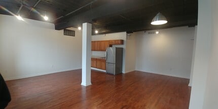 4001 Main St, Philadelphia, PA à louer Photo intérieure– Image 2 sur 4