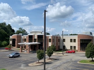 Plus de détails pour 200 School St, Wintersville, OH - Santé à vendre