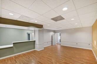5445-5601 Loch Raven Blvd, Baltimore, MD à louer Photo intérieure– Image 1 sur 13