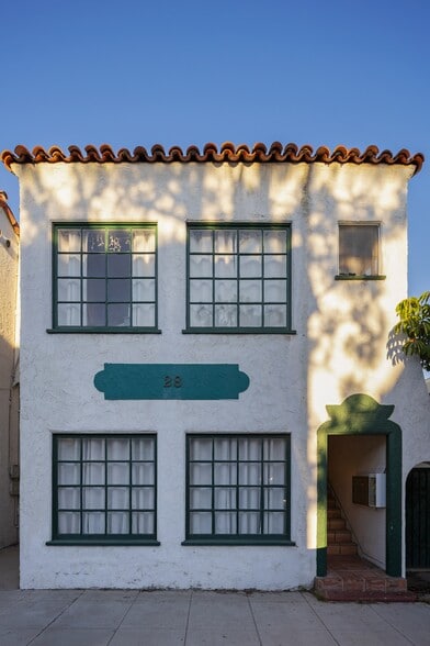 28 Argonne Ave, Long Beach, CA à vendre - Photo de l’immeuble – Image 3 sur 21