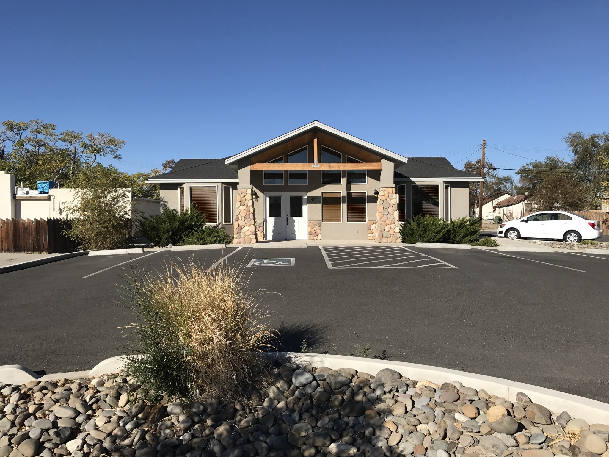570 S Maine St, Fallon, NV à vendre Photo principale– Image 1 sur 24