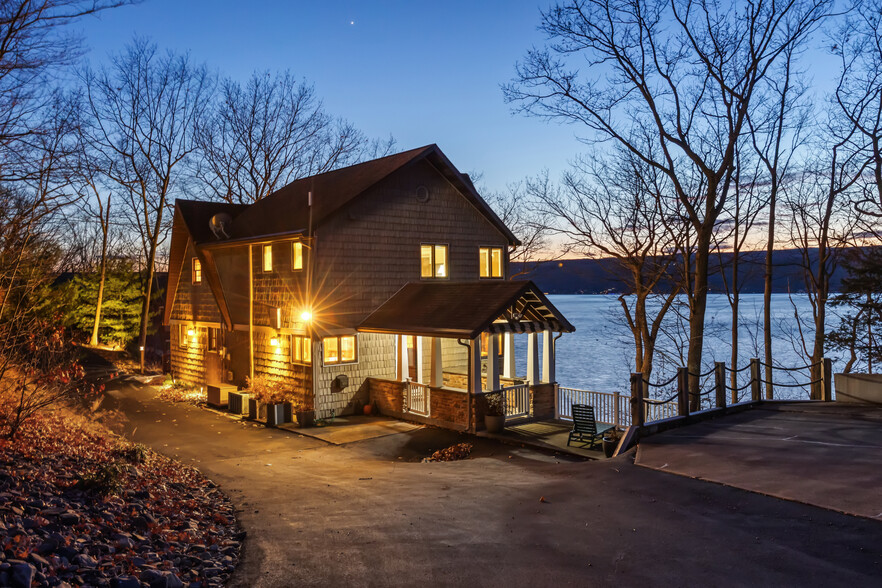 4555 Davies Rd, Burdett, NY à vendre - Photo de l’immeuble – Image 3 sur 41