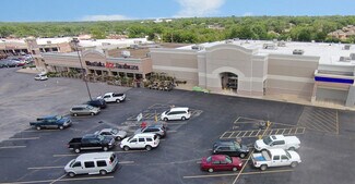 Plus de détails pour 1700 S Broadway Ave, Edmond, OK - Local commercial à louer