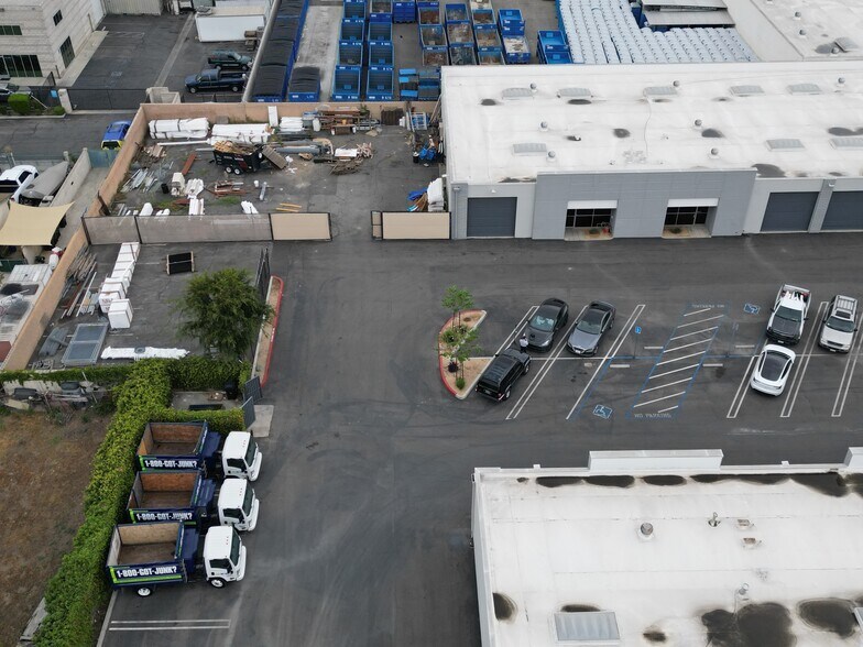 14258 Valley Blvd, City Of Industry, CA à louer - Photo de l’immeuble – Image 2 sur 6