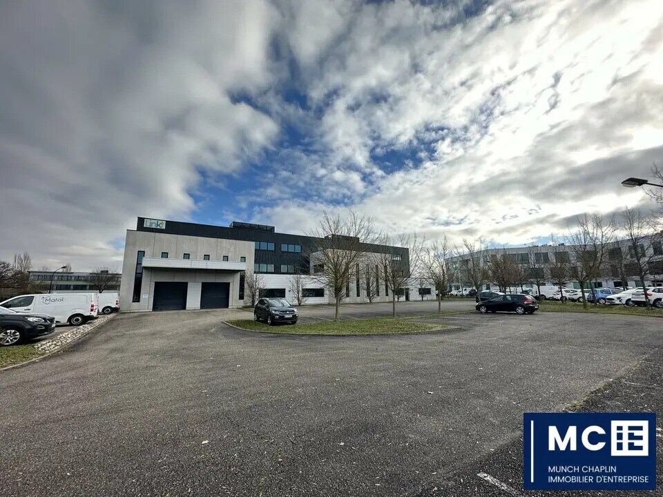 Industriel/Logistique dans Entzheim à louer Photo de l’immeuble– Image 1 sur 5