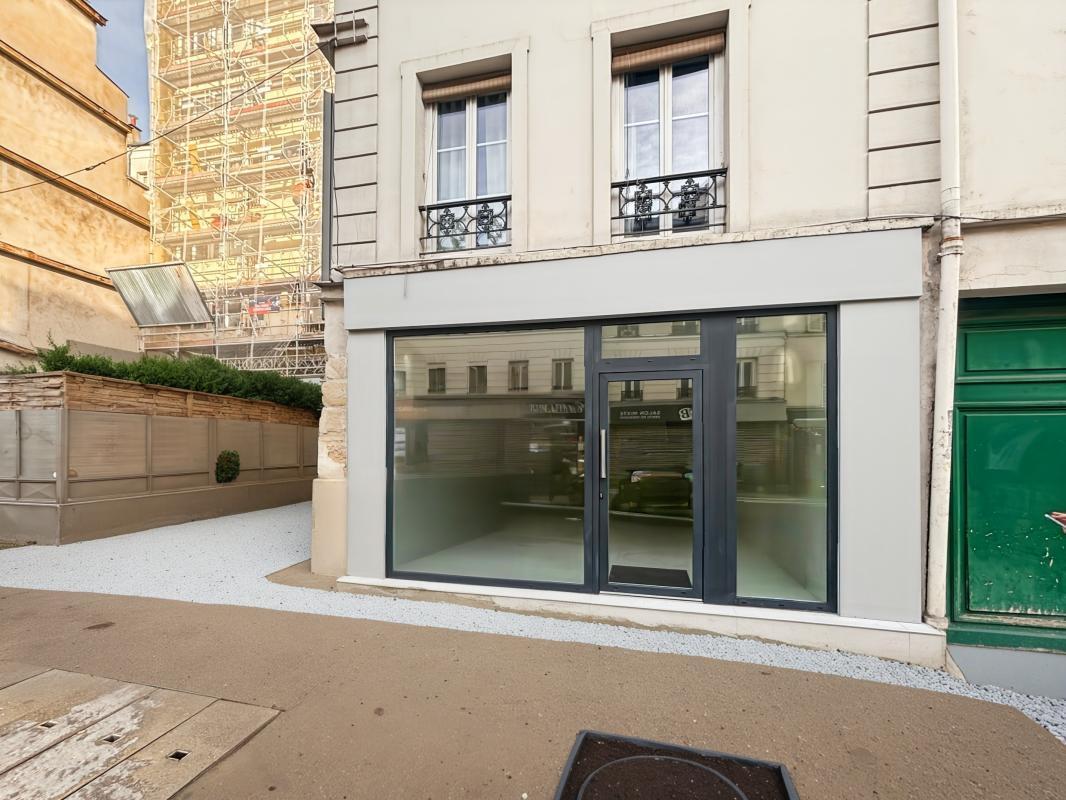 235 Rue De Charenton, Paris à vendre Photo de l’immeuble– Image 1 sur 6