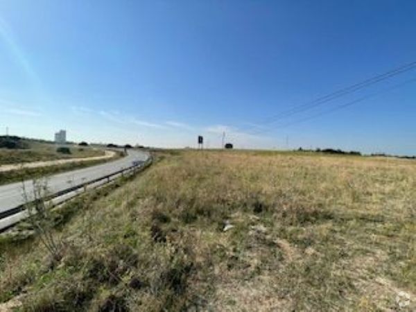 Terrain dans Navalcarnero, Madrid à vendre - Photo de l’immeuble – Image 2 sur 5