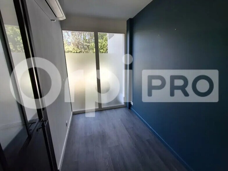 Local commercial dans Guérande à louer - Photo intérieure – Image 2 sur 3