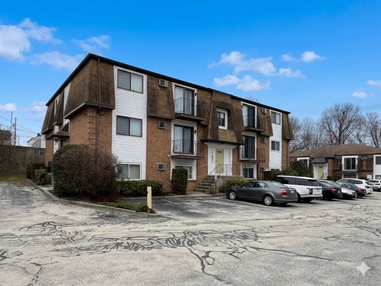 6 8 12-14 Rosemont Terrace and 50-68 Woonasquatuck, Providence, RI à vendre - Photo de l’immeuble – Image 2 sur 35