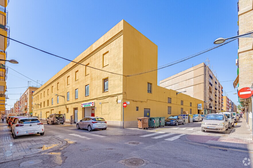 Local commercial dans Xirivella, Valencia à louer - Photo principale – Image 1 sur 2