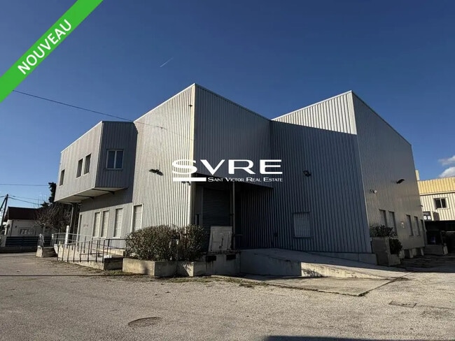 Plus de détails pour Local commercial à louer