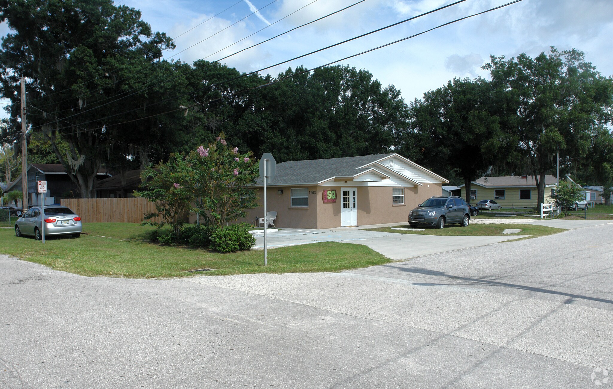 1203 Mayflower Dr, Lakeland, FL à vendre Photo principale– Image 1 sur 3