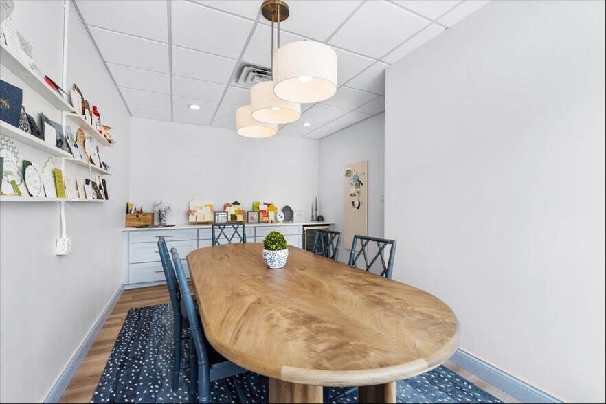 7727 Clayton Rd, Saint Louis, MO à vendre - Photo intérieure – Image 2 sur 7