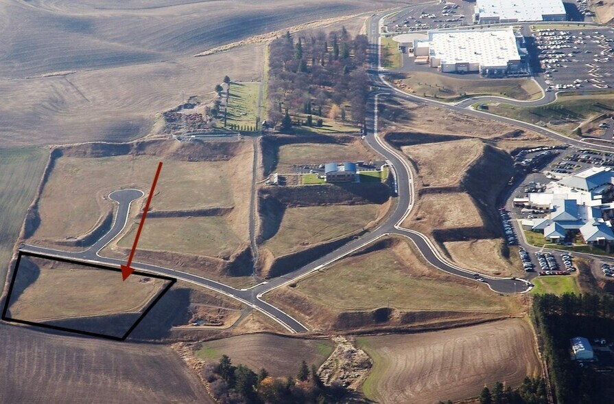 1043 & 1051 Bypass Drive, Pullman, WA à vendre - Photo de l’immeuble – Image 2 sur 6