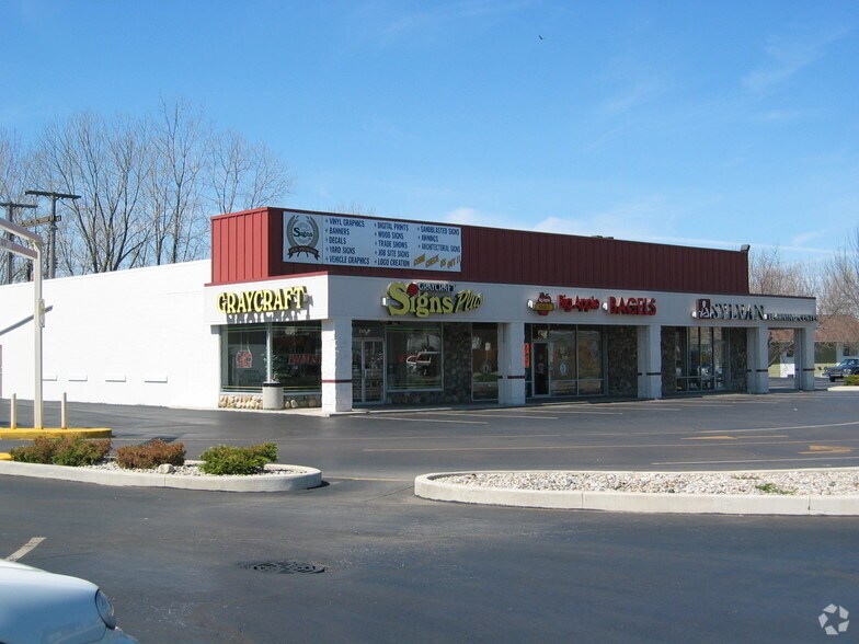 3300-3550 Lake City Hwy, Warsaw, IN à louer - Photo de l’immeuble – Image 2 sur 8