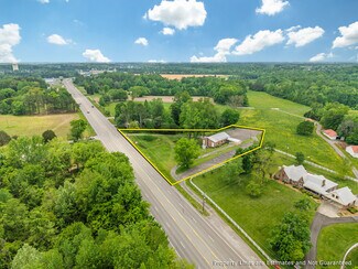 Plus de détails pour 3325 Huntsville Hwy, Fayetteville, TN - Local d'activités à louer