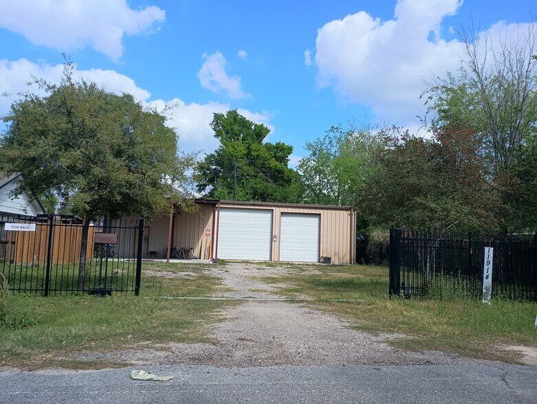 11914 New Meadow Dr, Houston, TX à vendre - Photo de l’immeuble – Image 2 sur 5