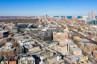 1027 W Addison St, Chicago, IL - VUE AÉRIENNE  vue de carte