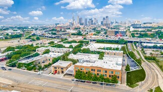 Plus de détails pour 4121 Commerce St, Dallas, TX - Différents types d’espaces à louer